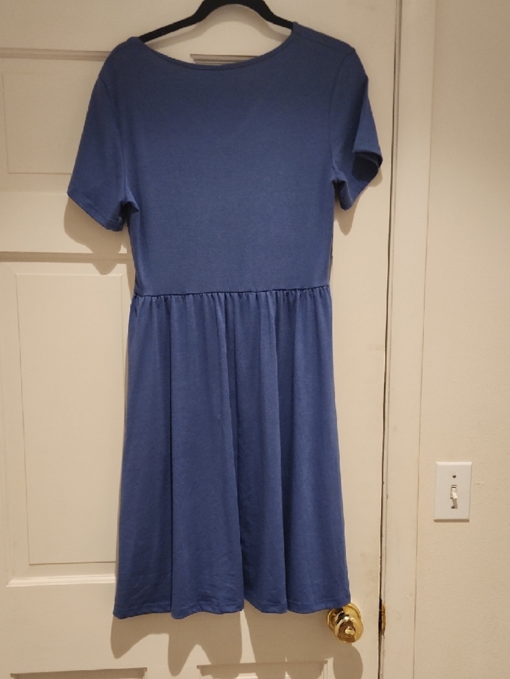 NWT Huukeay Blue V-Neck Short Sleeve Midi Dress Perfect For Travel & Picnics - Picture 4 of 7